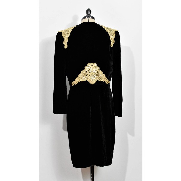 Nipon Night Black Velvet Dress & Jacket - Picture 7 of 10